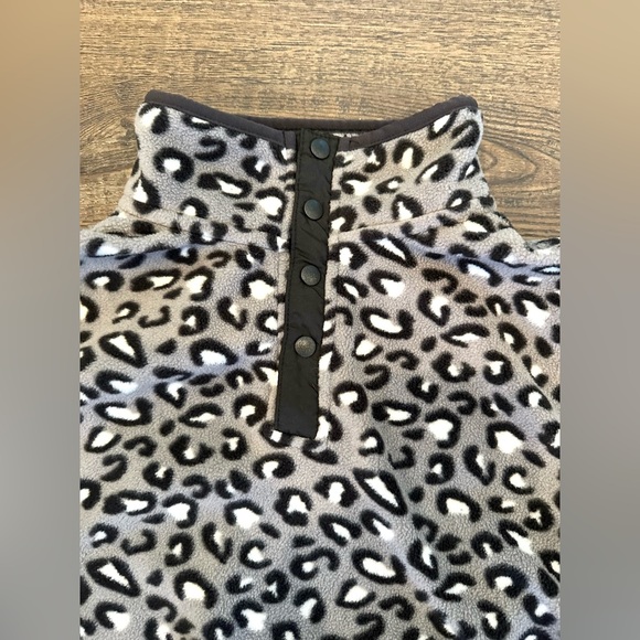 Girls fleece leopard sweater - Picture 2 of 4